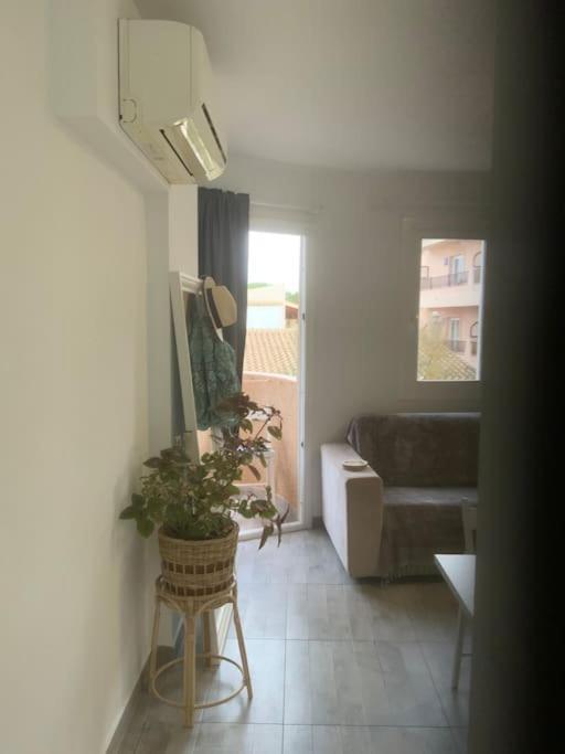 Ferienwohnung Es Pujols Isla De La Calma Exterior foto