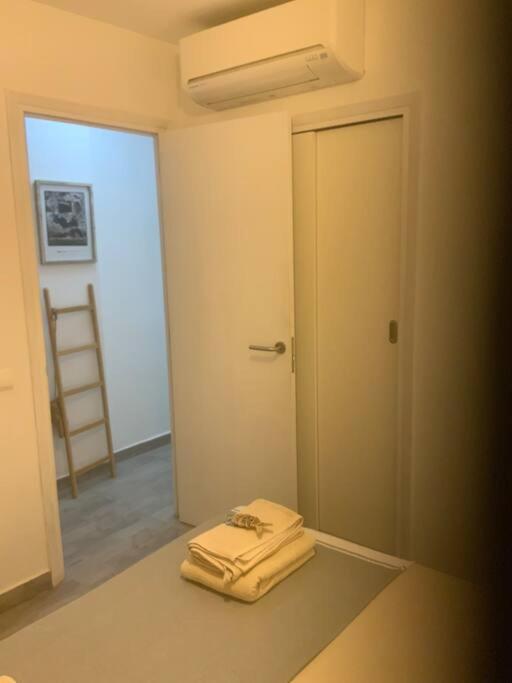 Ferienwohnung Es Pujols Isla De La Calma Exterior foto